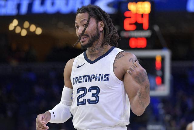 沙特超-C罗破门本泽马建功 利雅得胜利1-2负